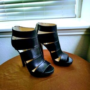 Michael Kors Leather ankle boots open toe stiletto. New, Never Won Size 8